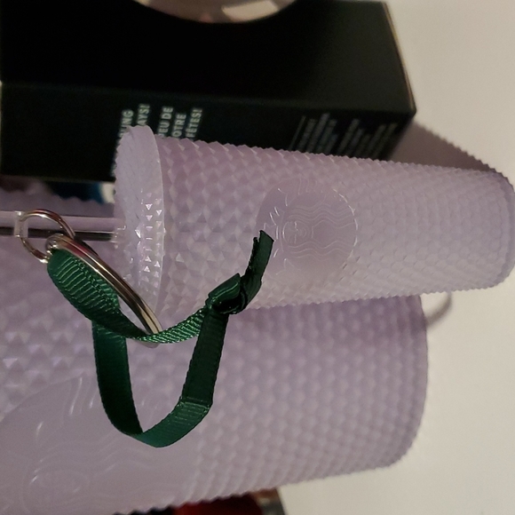 Starbucks 2021 Tumbler Holiday Ornament Keychain - Picture 2 of 3